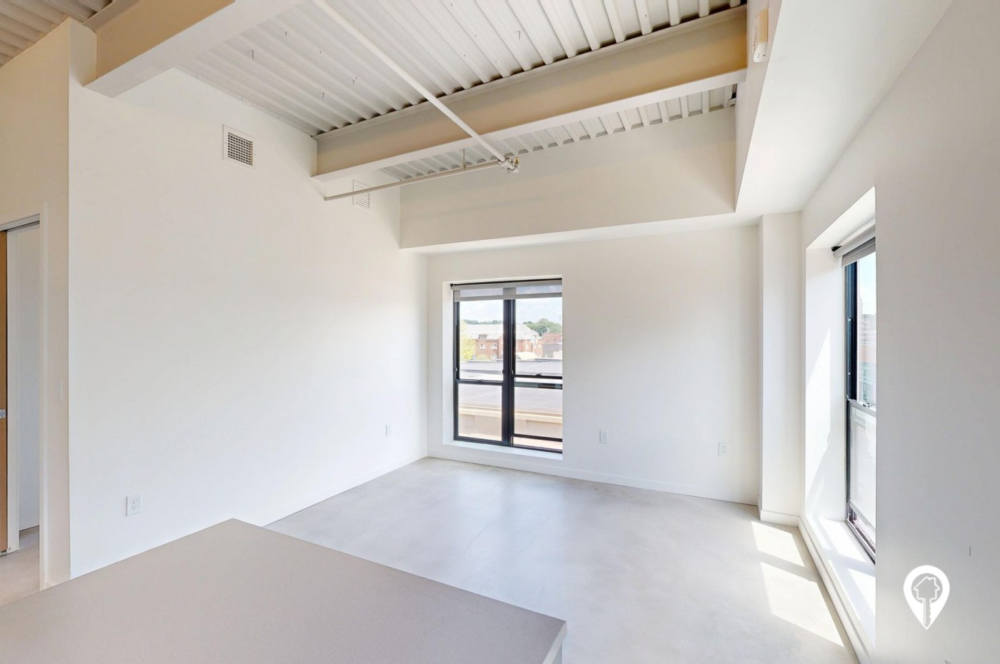 418 East Grand Apartments