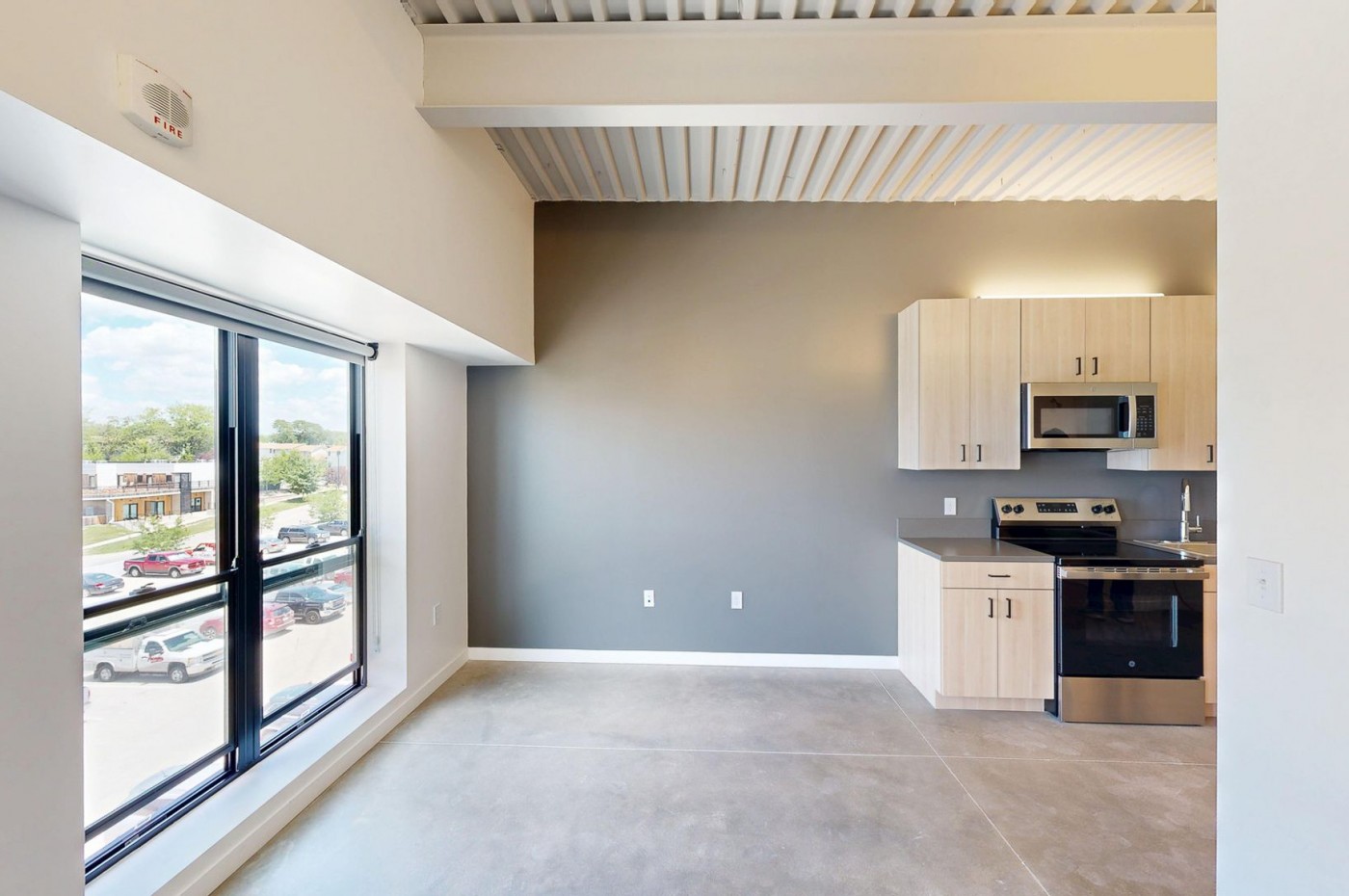 418 East Grand Apartments