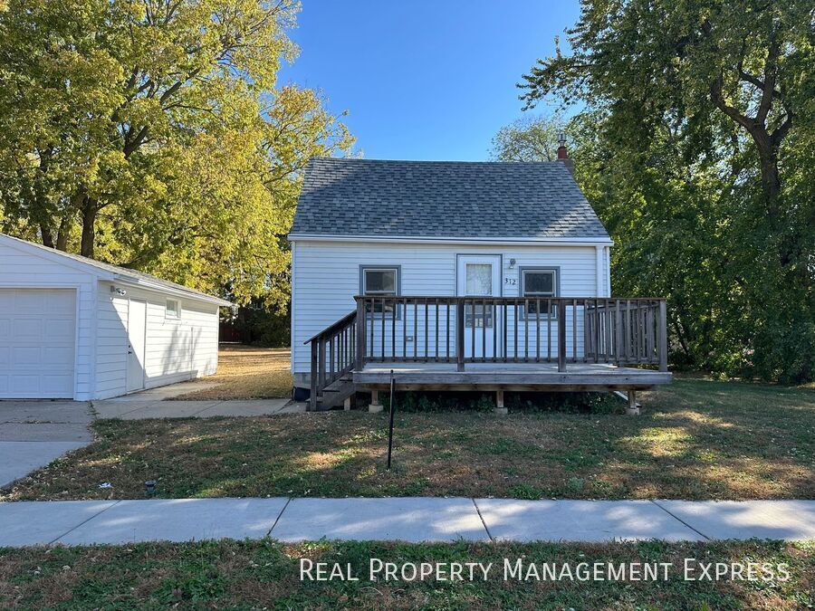 312 S 1st Ave House