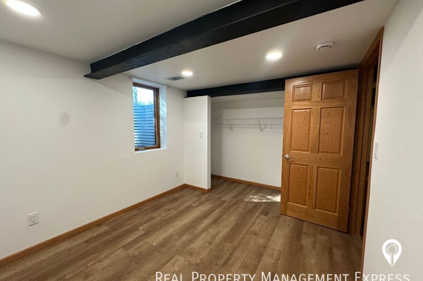 312 S 1st Ave House