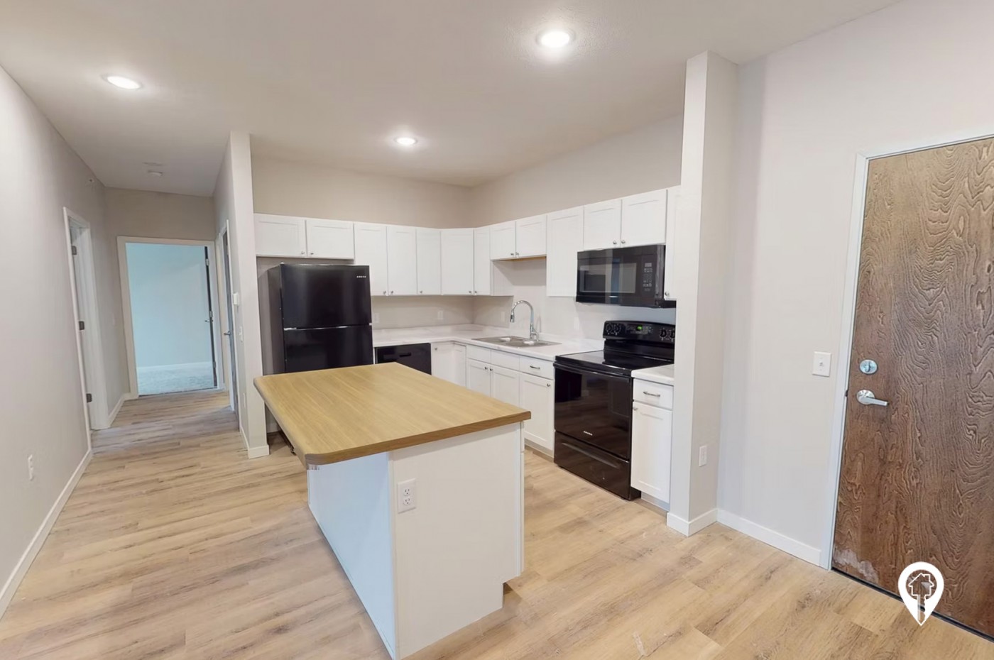 South Pointe Apartments & Townhomes