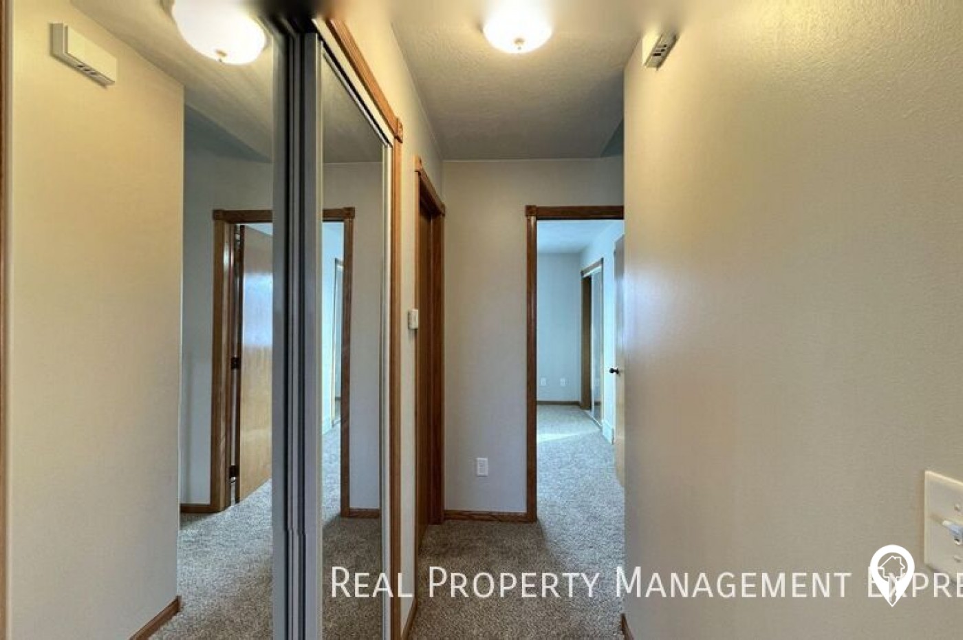 3202 N Aurora Ave House