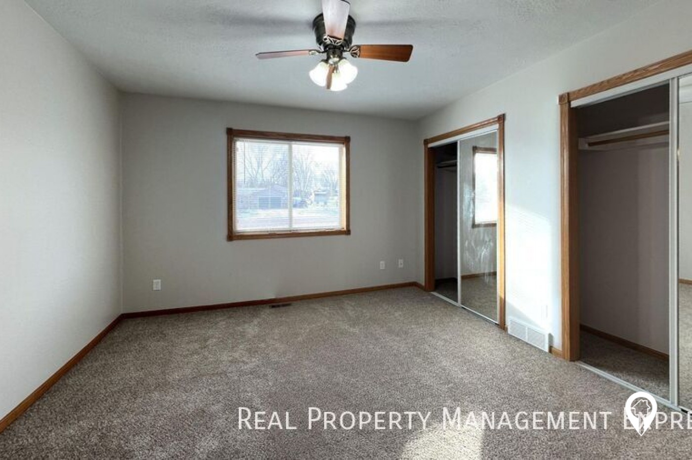 3202 N Aurora Ave House