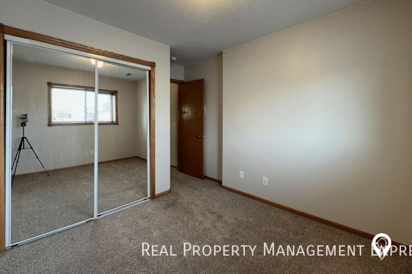 3202 N Aurora Ave House