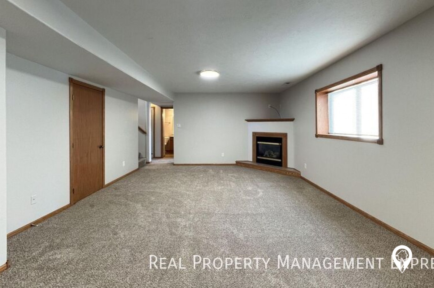 3202 N Aurora Ave House