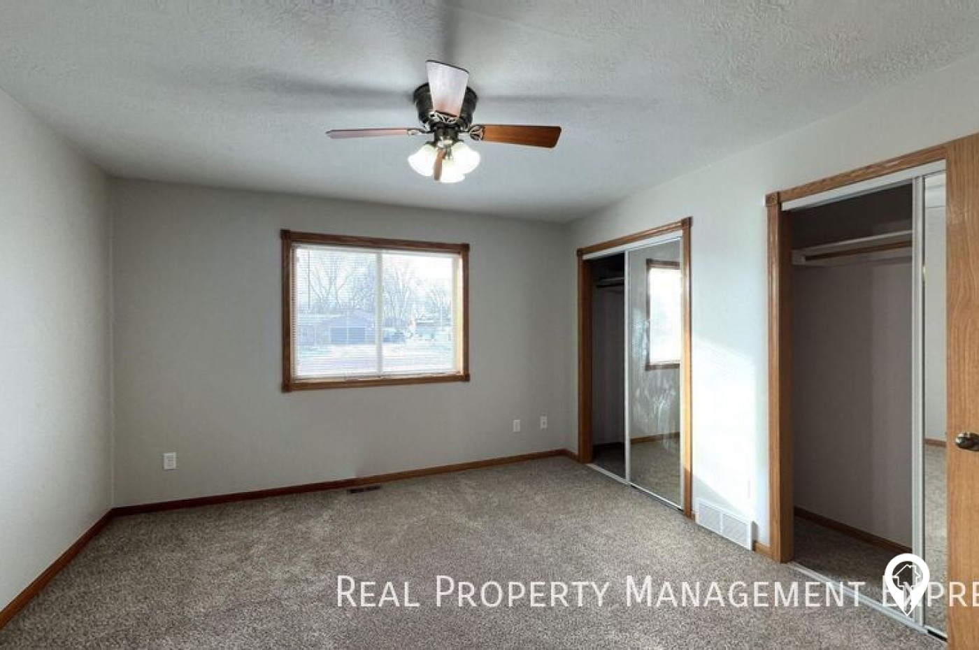 3202 N Aurora Ave House