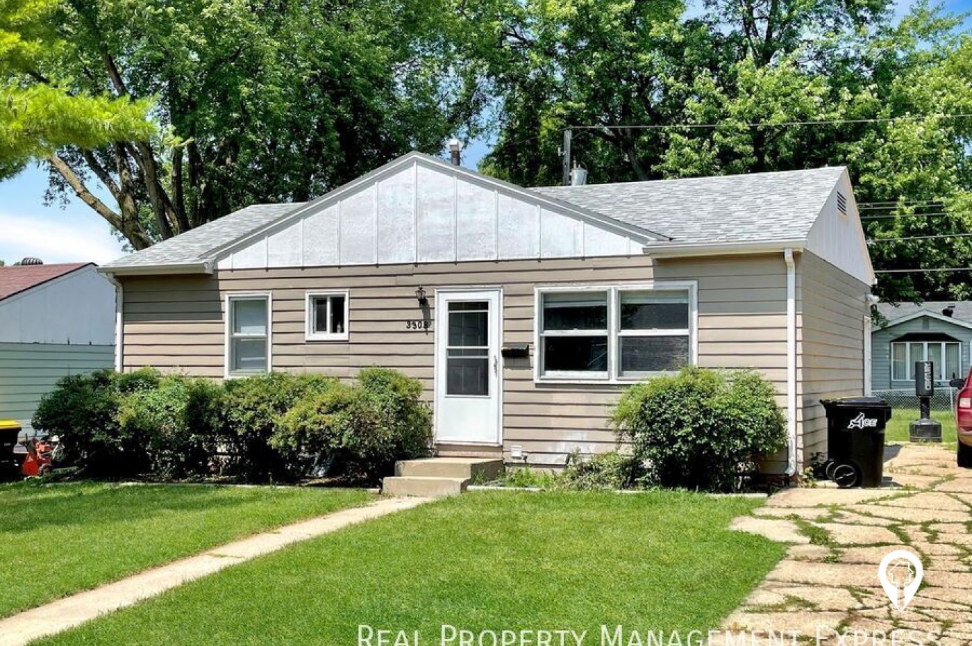 3308 E 24th St House