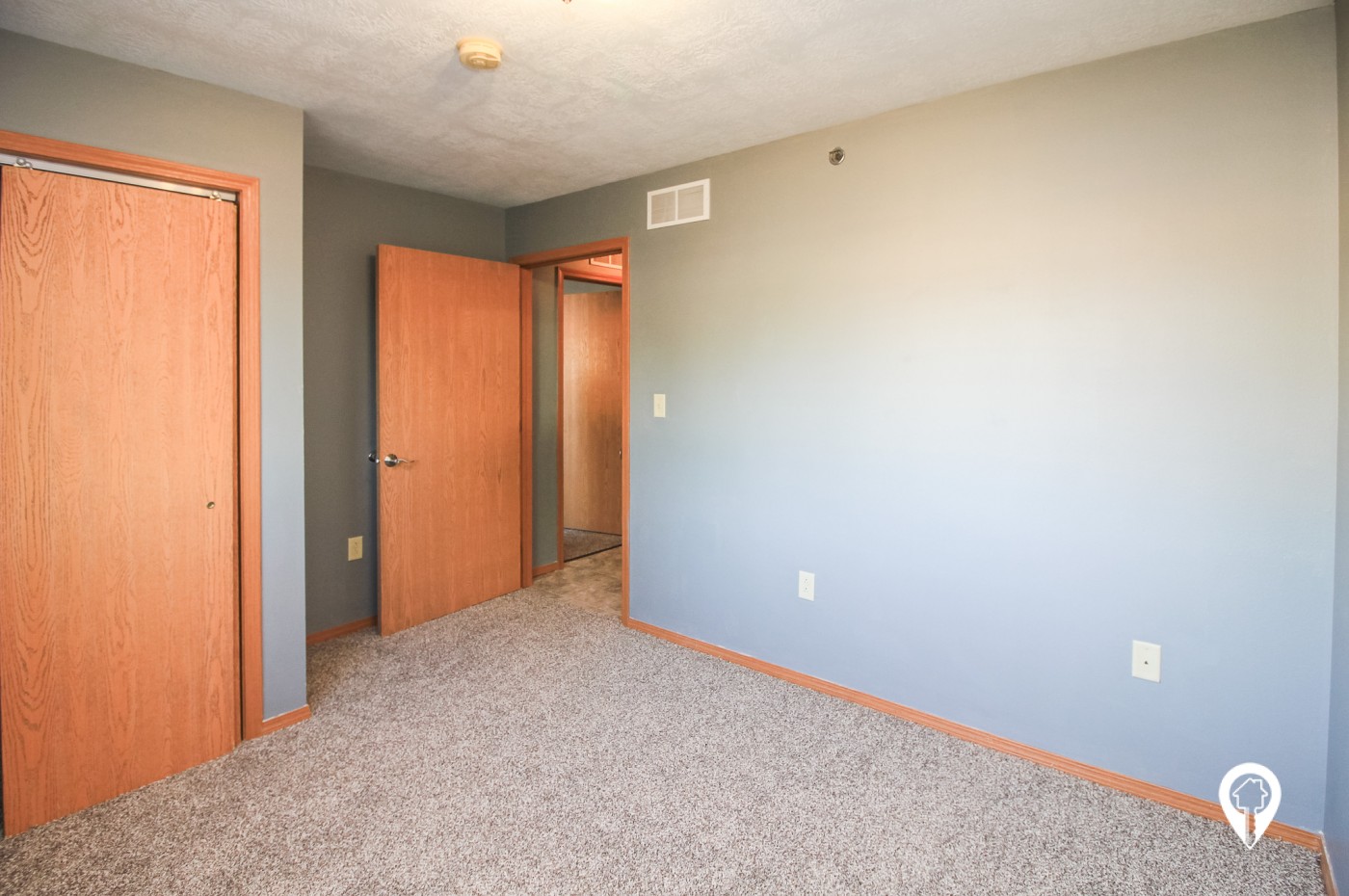 Northlake Apartments