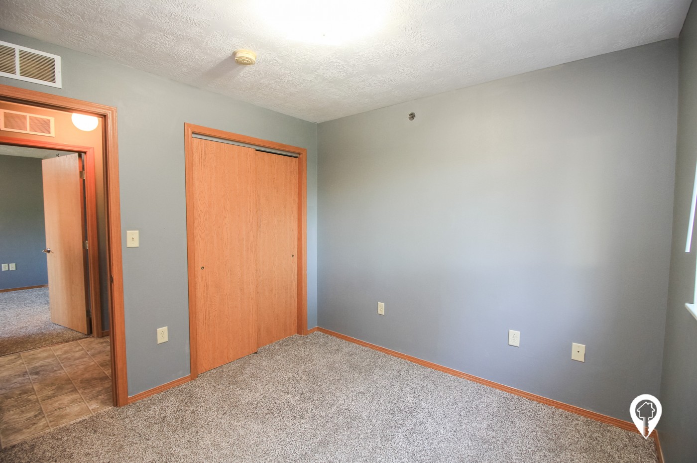 Northlake Apartments