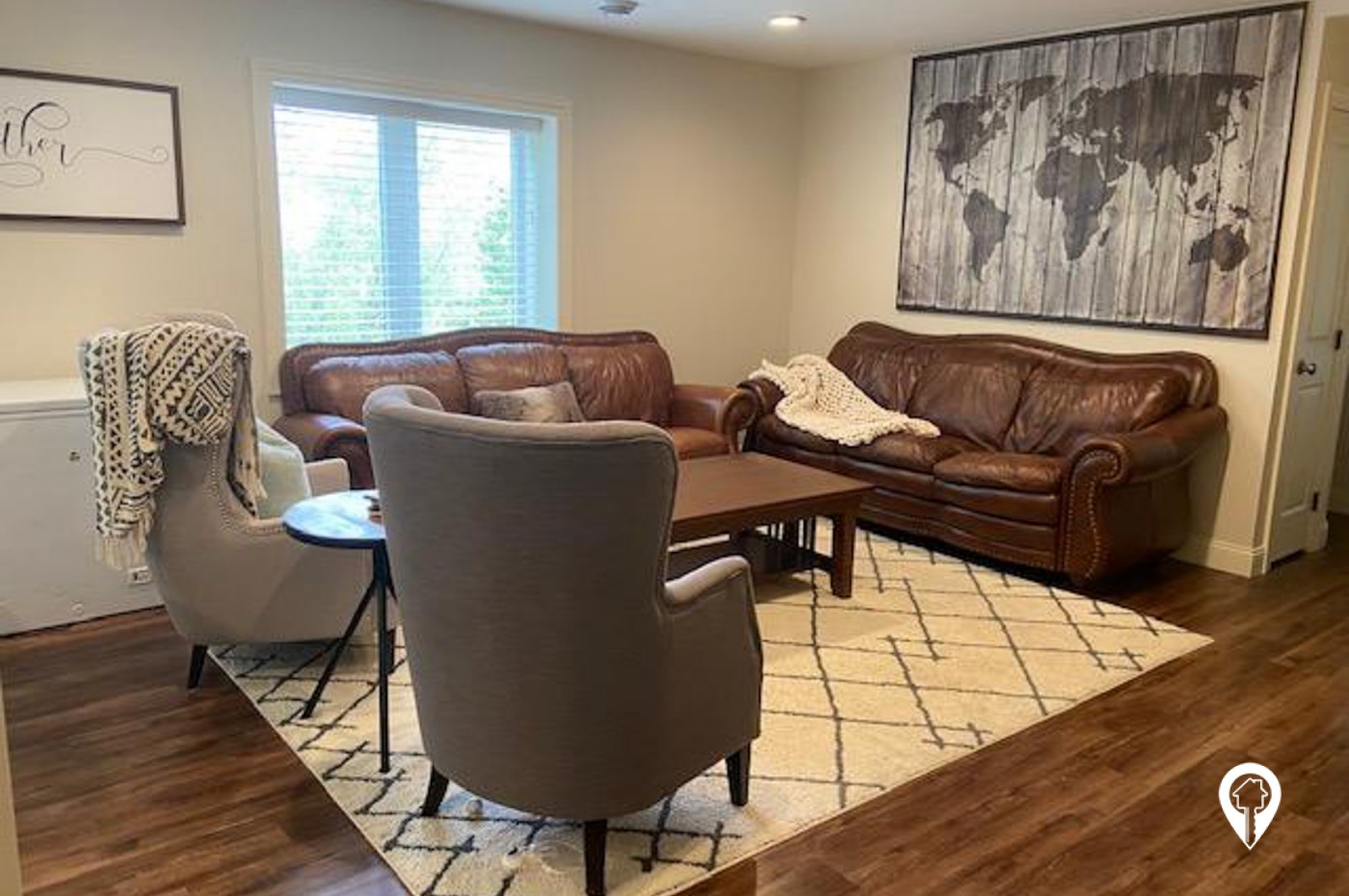 10th Street Apartments