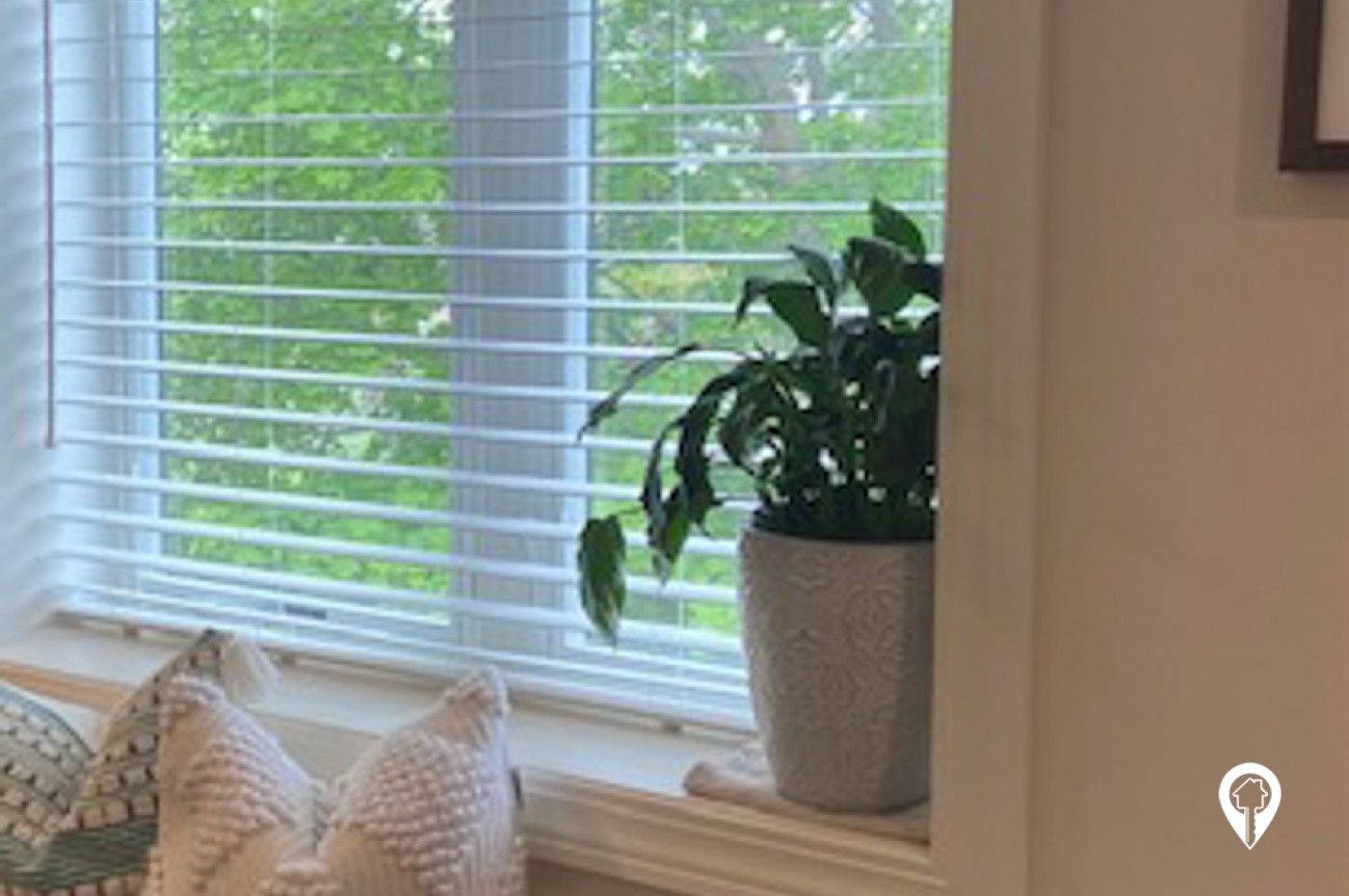 10th Street Apartments