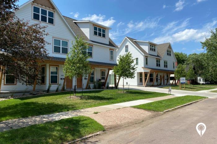 Egan Avenue Residence