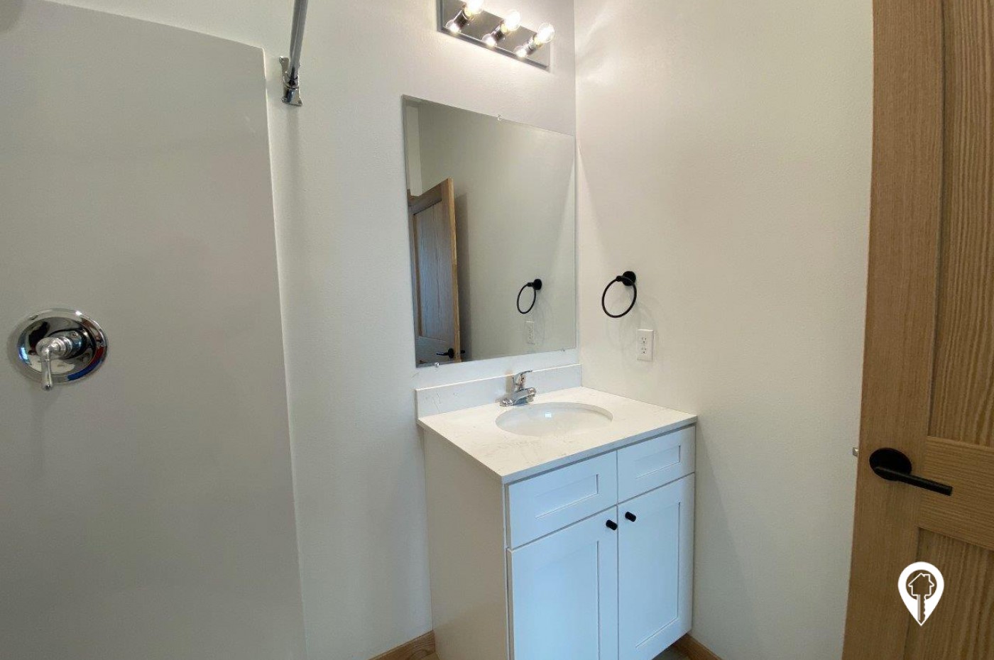 Egan Avenue Residence