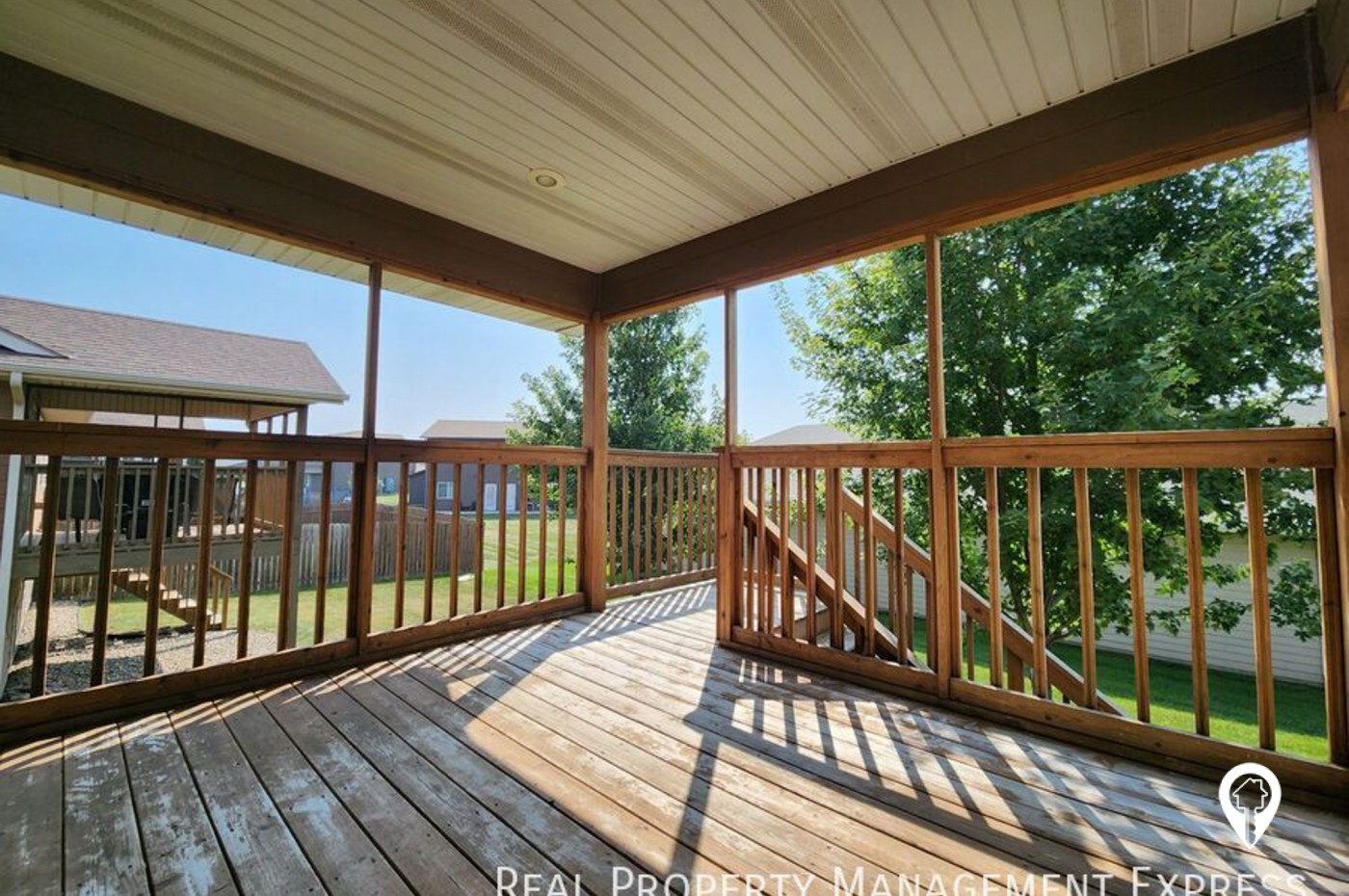 205 W Ivy Rd Townhome