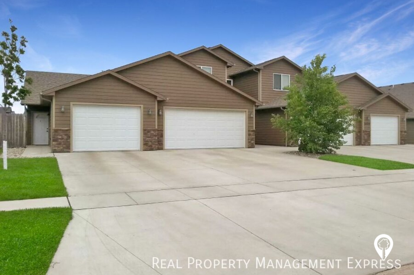 3604 W 93rd St Townhome