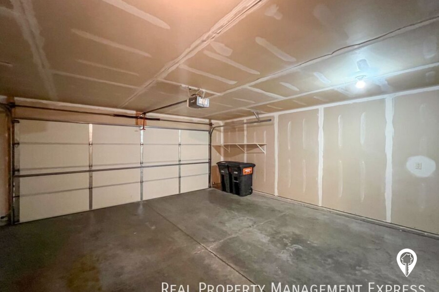 3604 W 93rd St Townhome