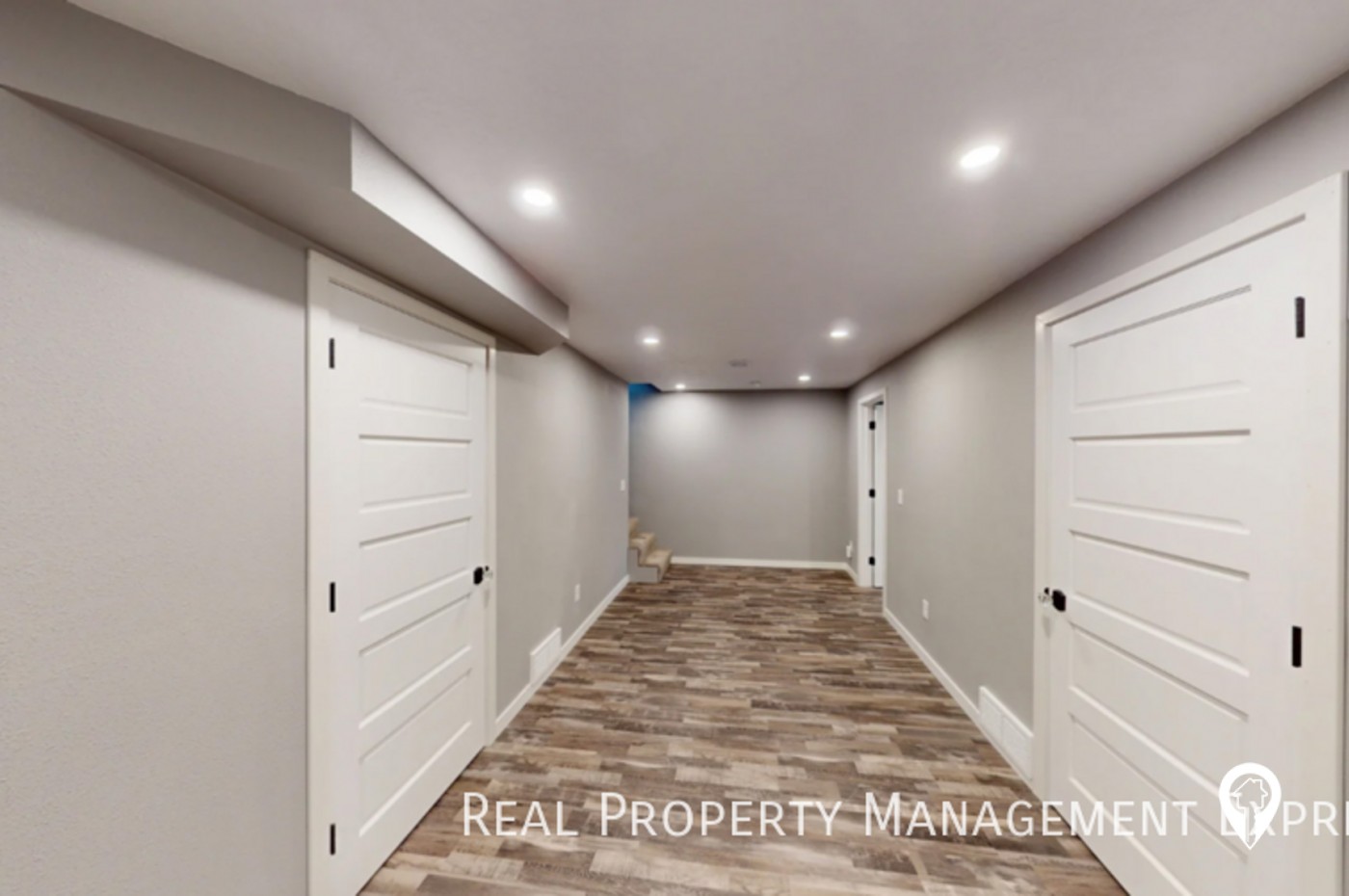 2520 S Norton Ave House