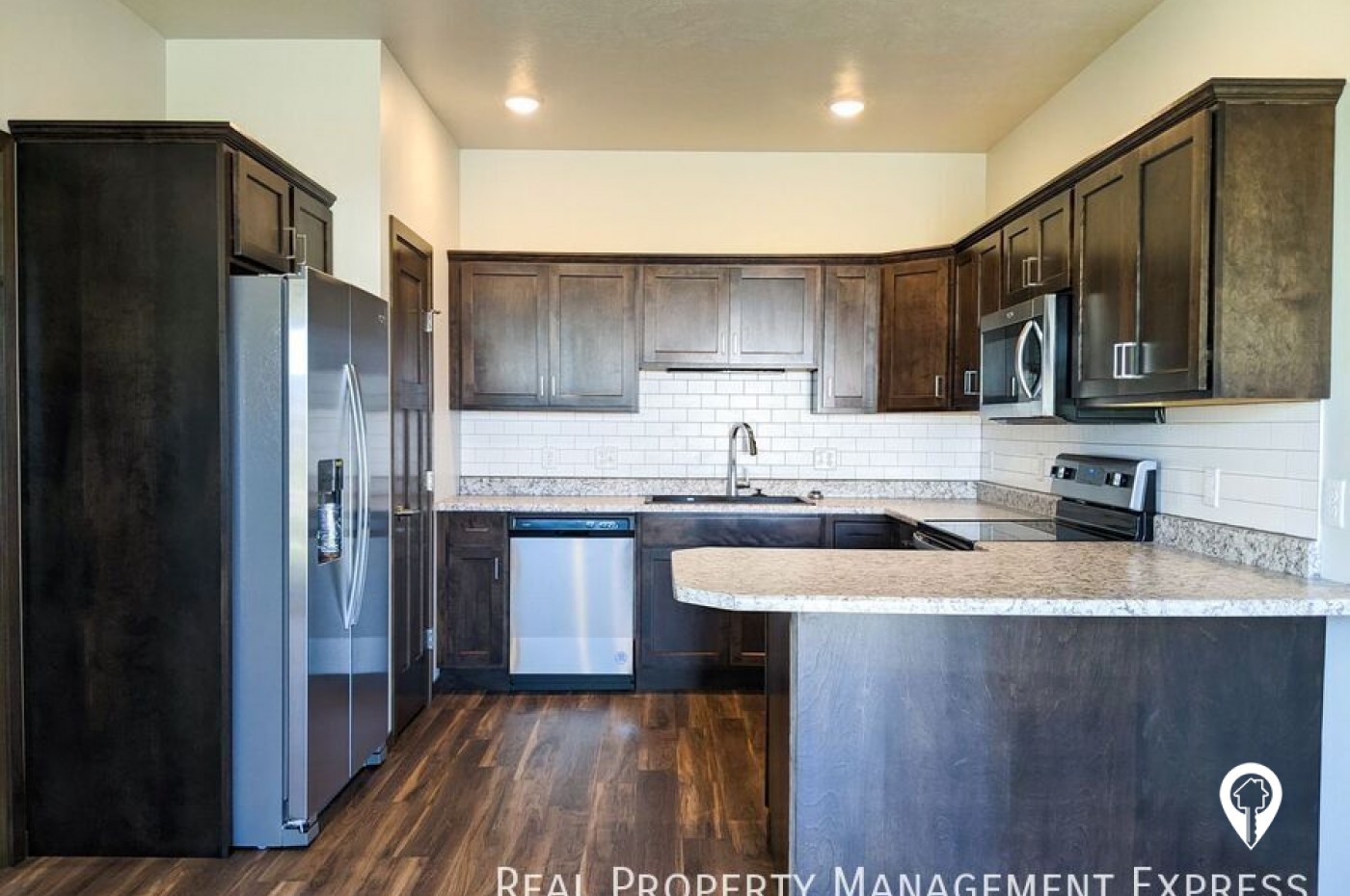 5400 S Dubuque Ave Townhome