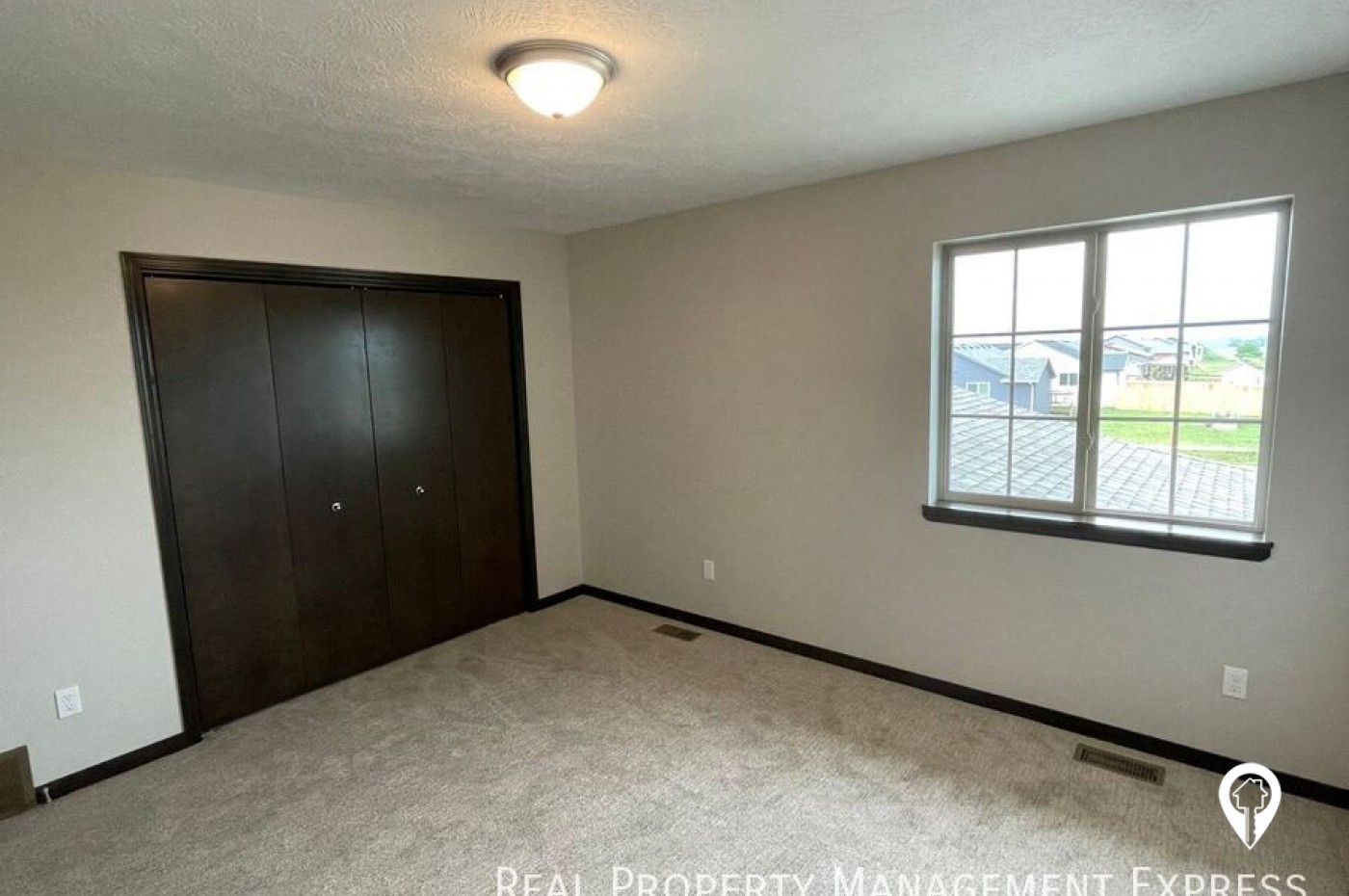 2354 S Ronsiek Ave Townhome