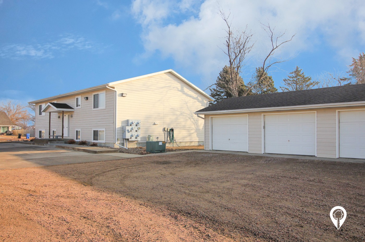 Country Ridge Apartments