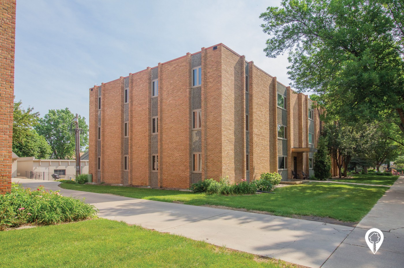 Cambridge Apartments