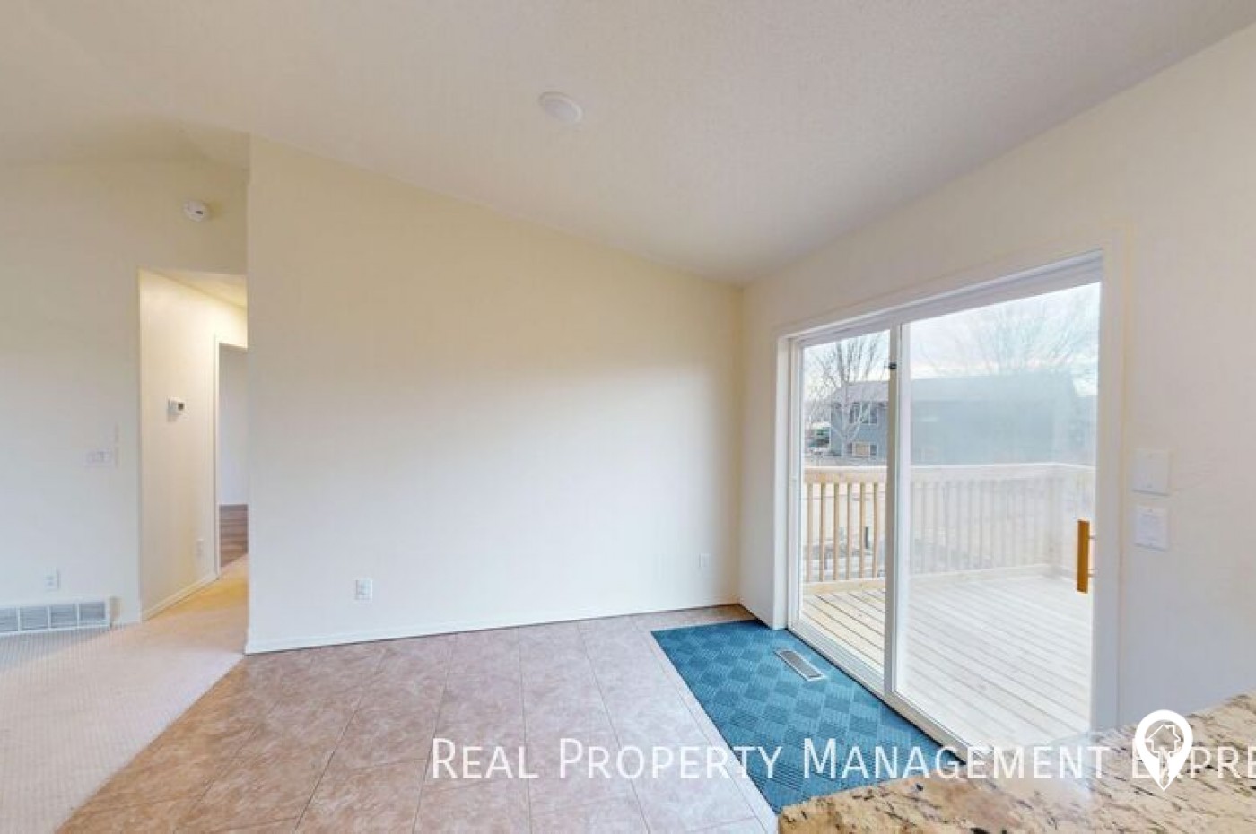 7217 W Strabane St House