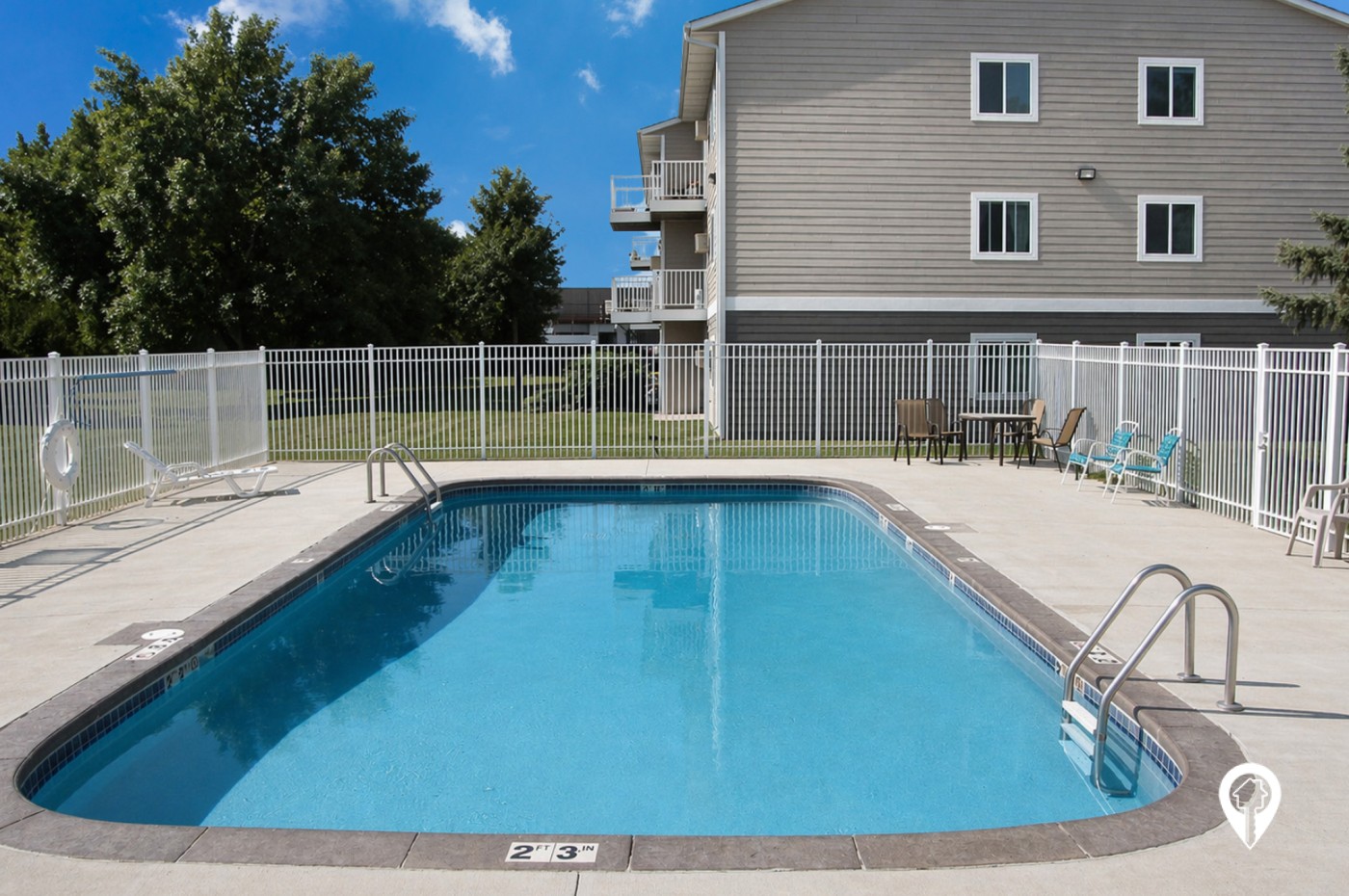 Golden Creek Apartments