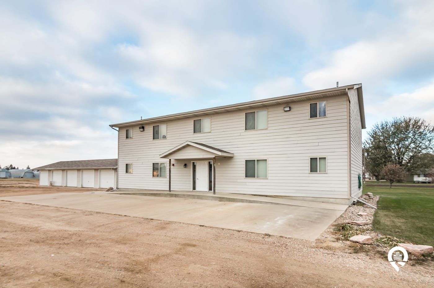 Country Ridge Apartments