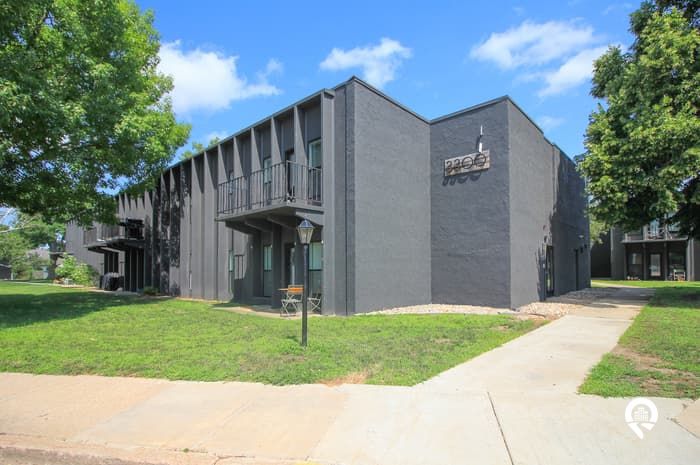 Teak Apartments