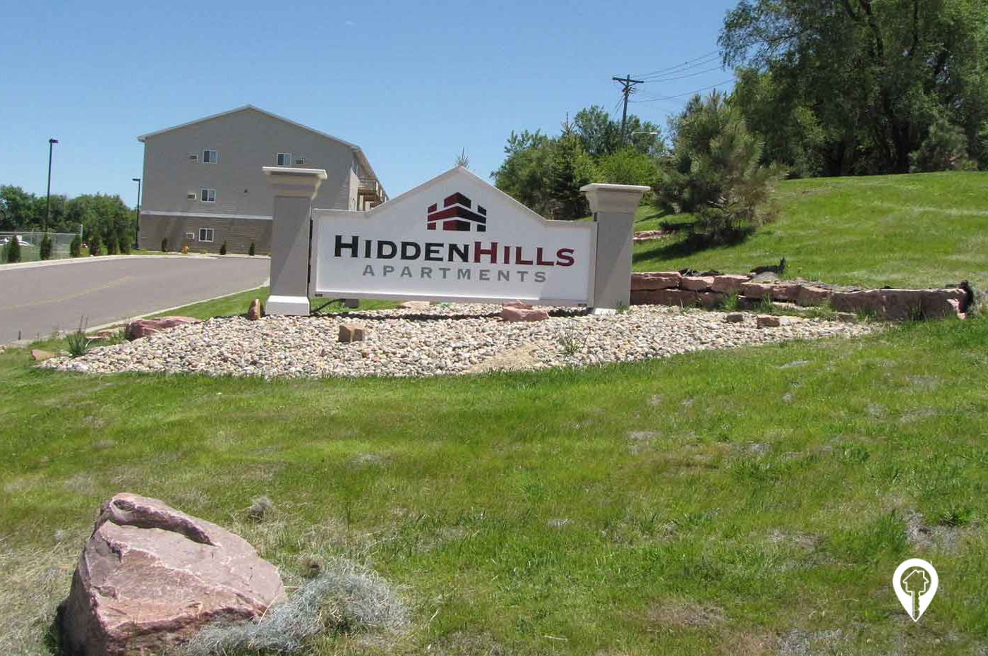 Hidden Hills Apartments