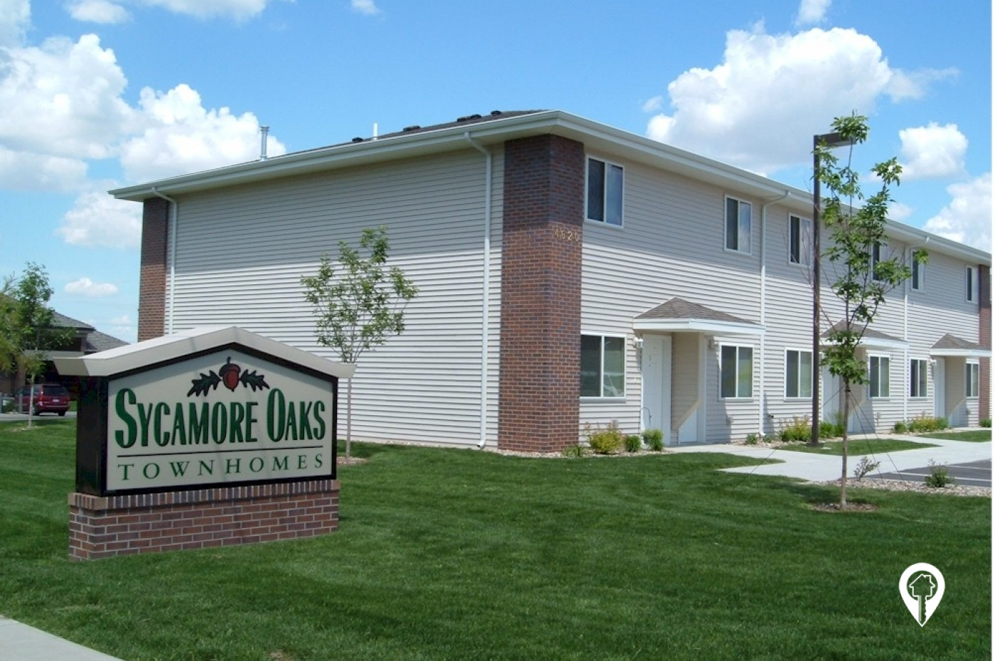 Great Plains Property Management - Sycamore Oaks Townhomes