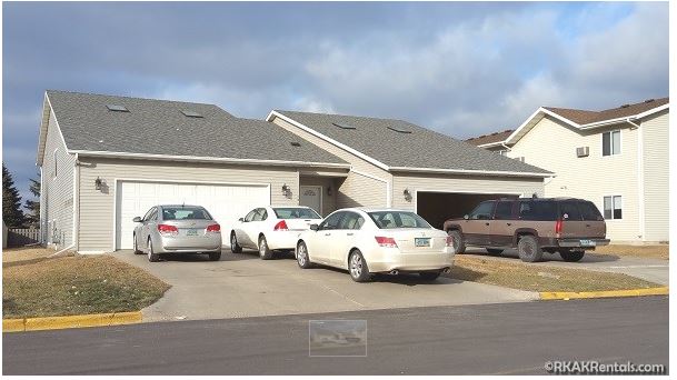 32nd Street Townhomes