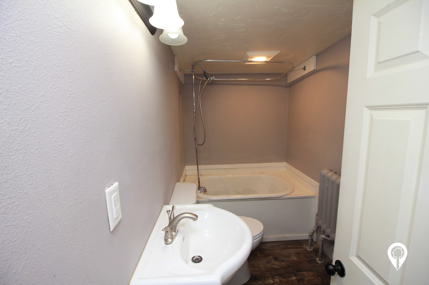 519 S Duluth Apartments