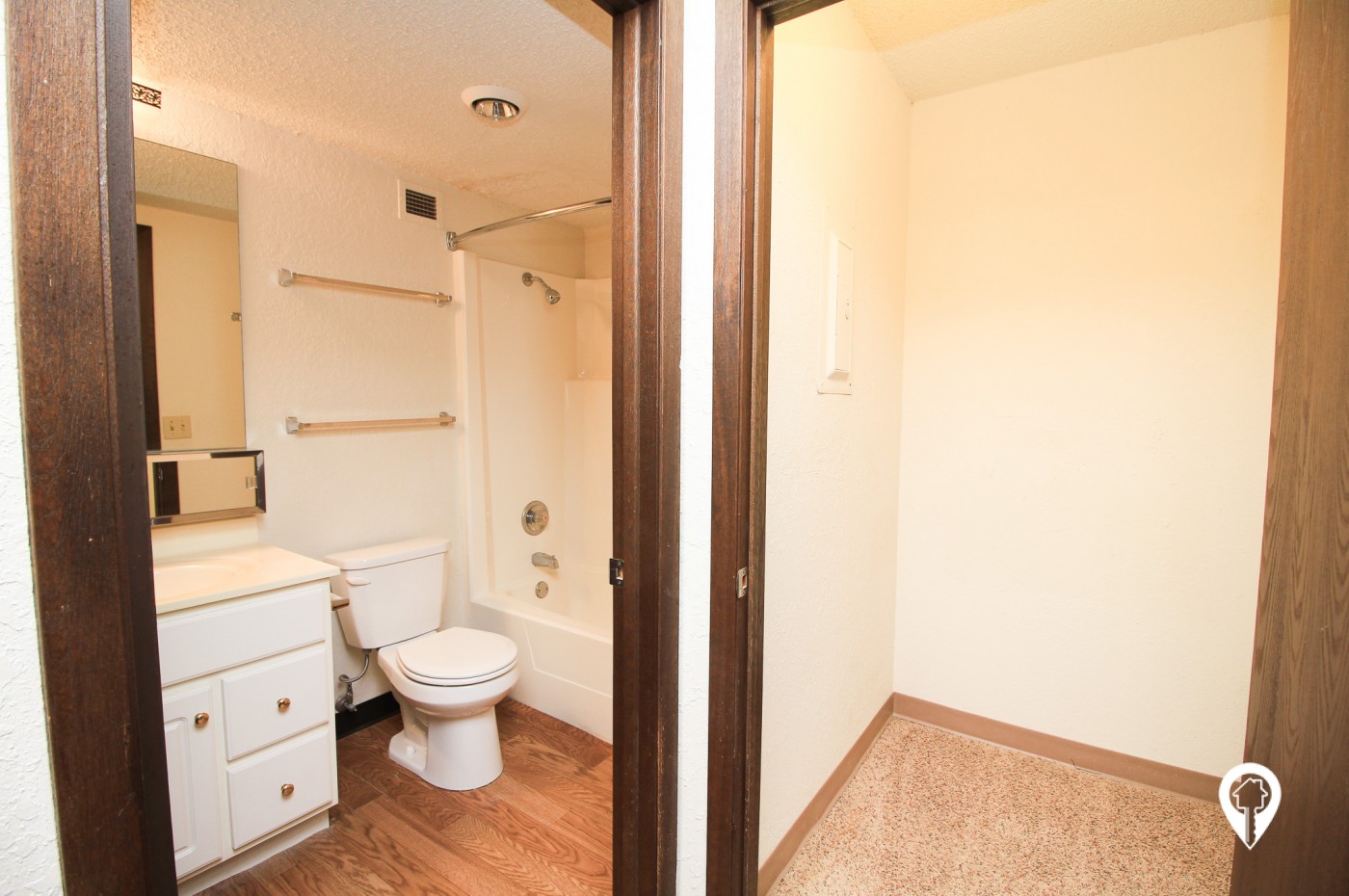 Ridge Oaks Apartments