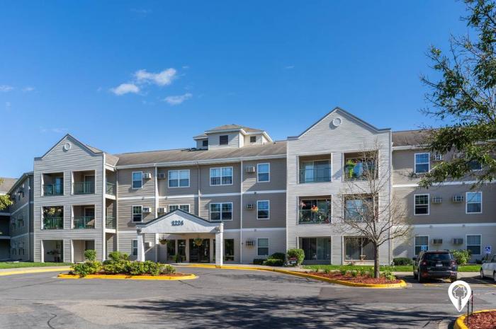 Riva Ridge Apartments