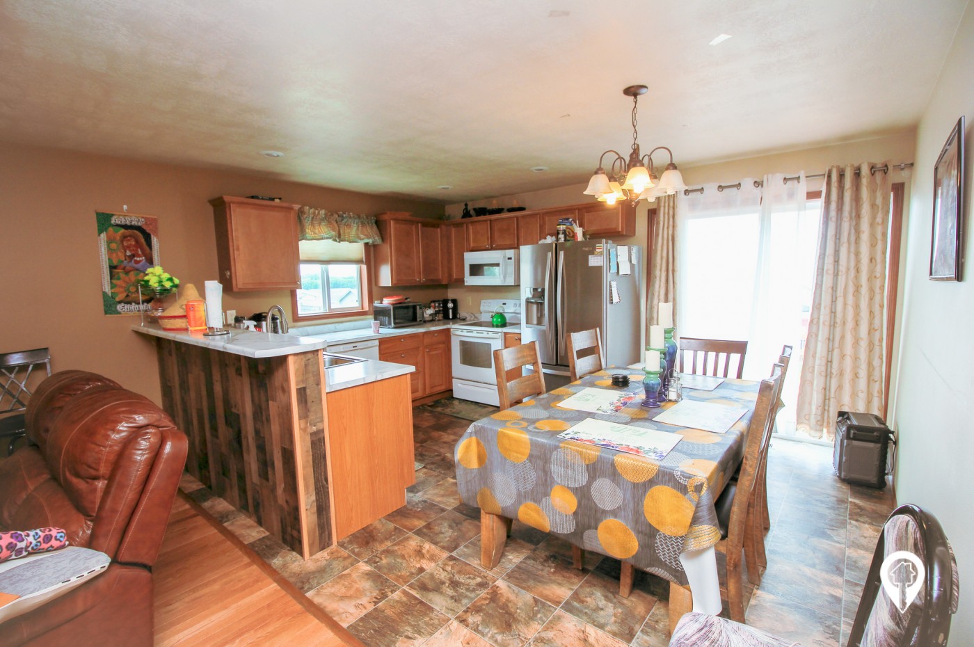 605 N Daisy House