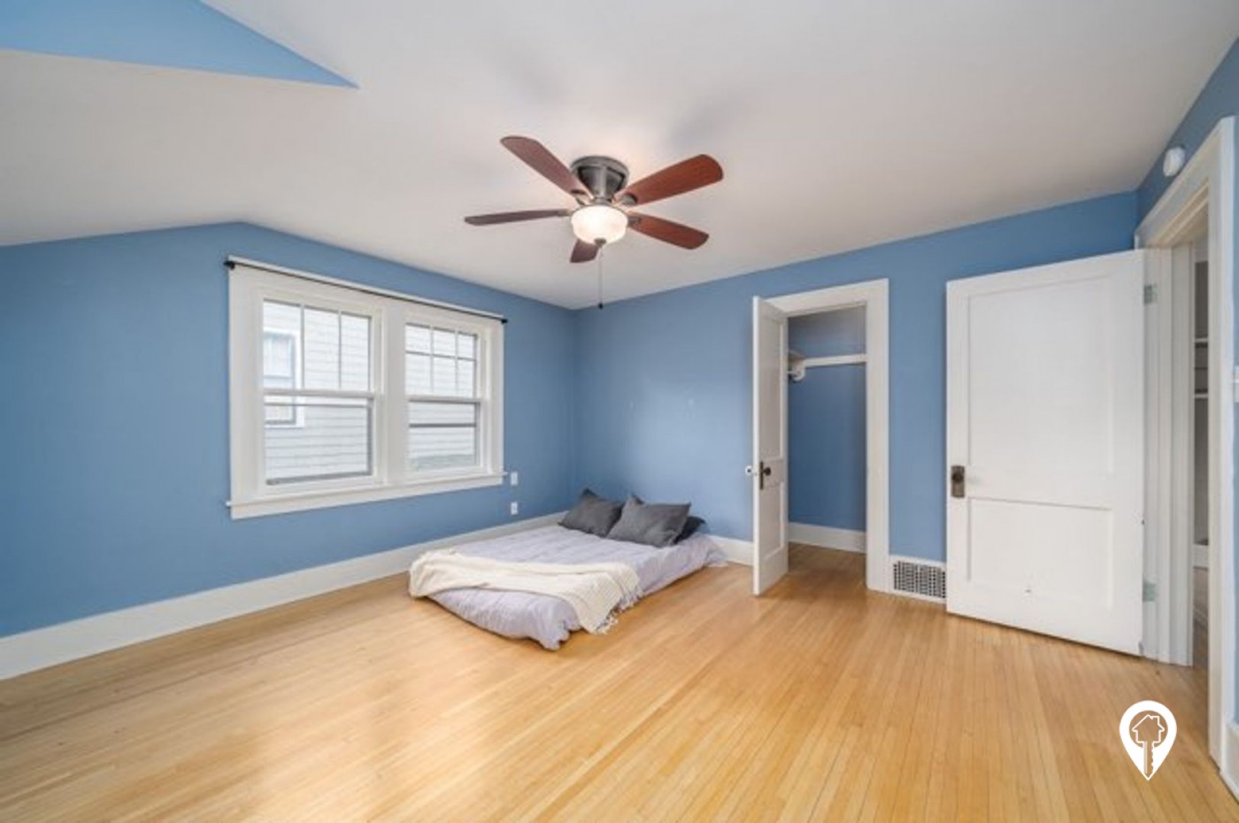 1203 S 2nd Avenue House