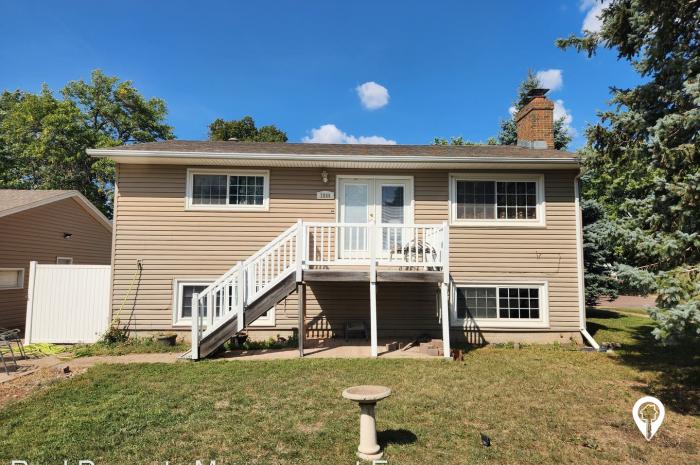 2800 W McClellan St Twinhome