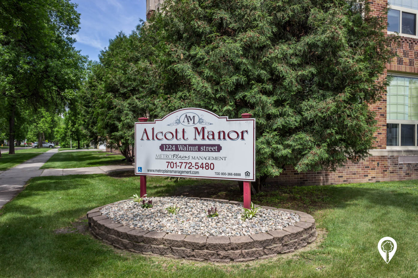 Alcott Manor