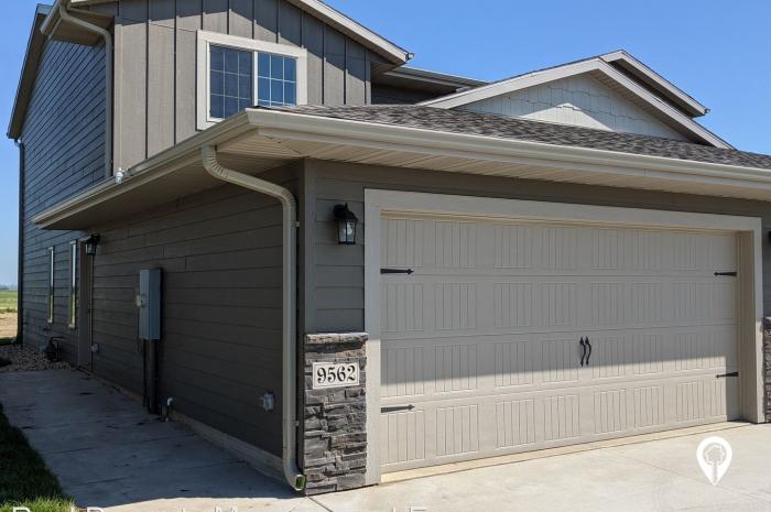 Broek Townhomes