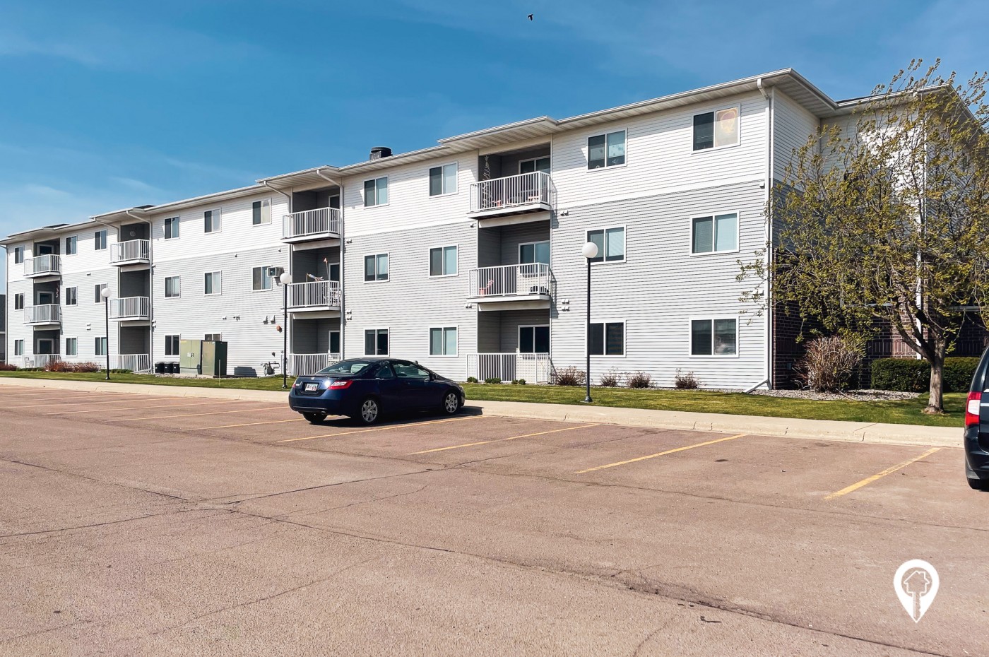 Lakewood Place Apartments