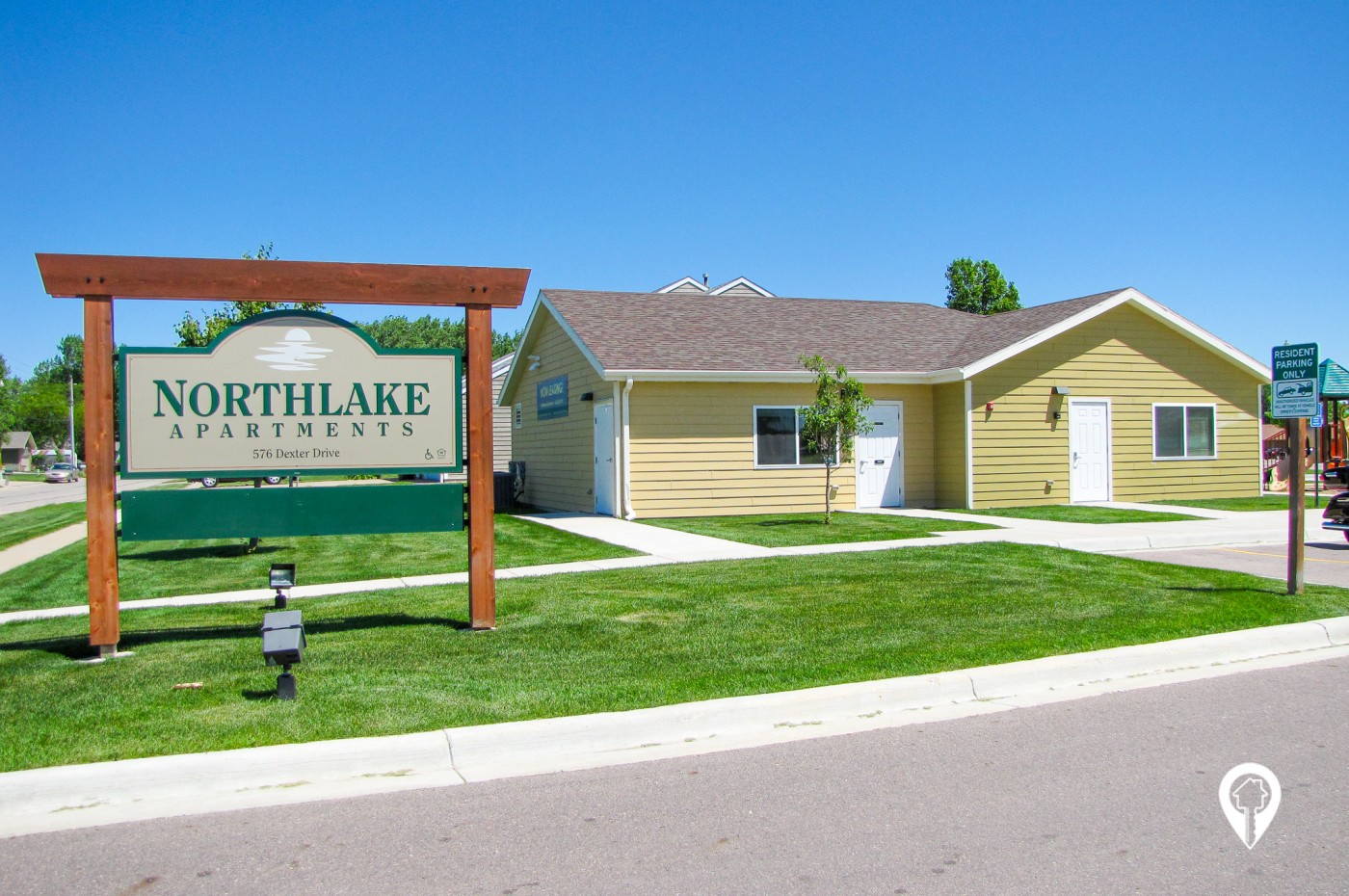 Northlake Apartments