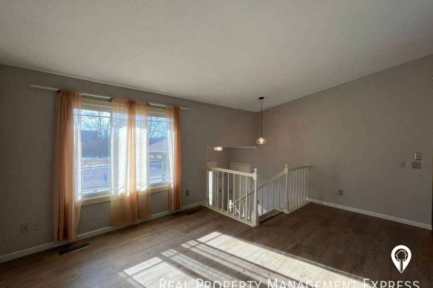 6104 W 53rd St House