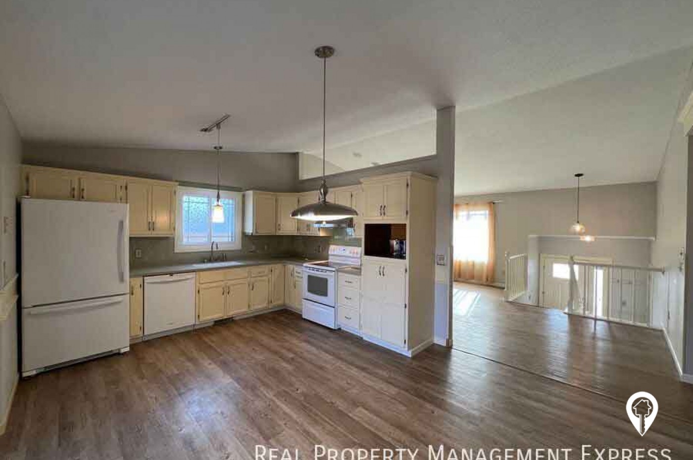 6104 W 53rd St House