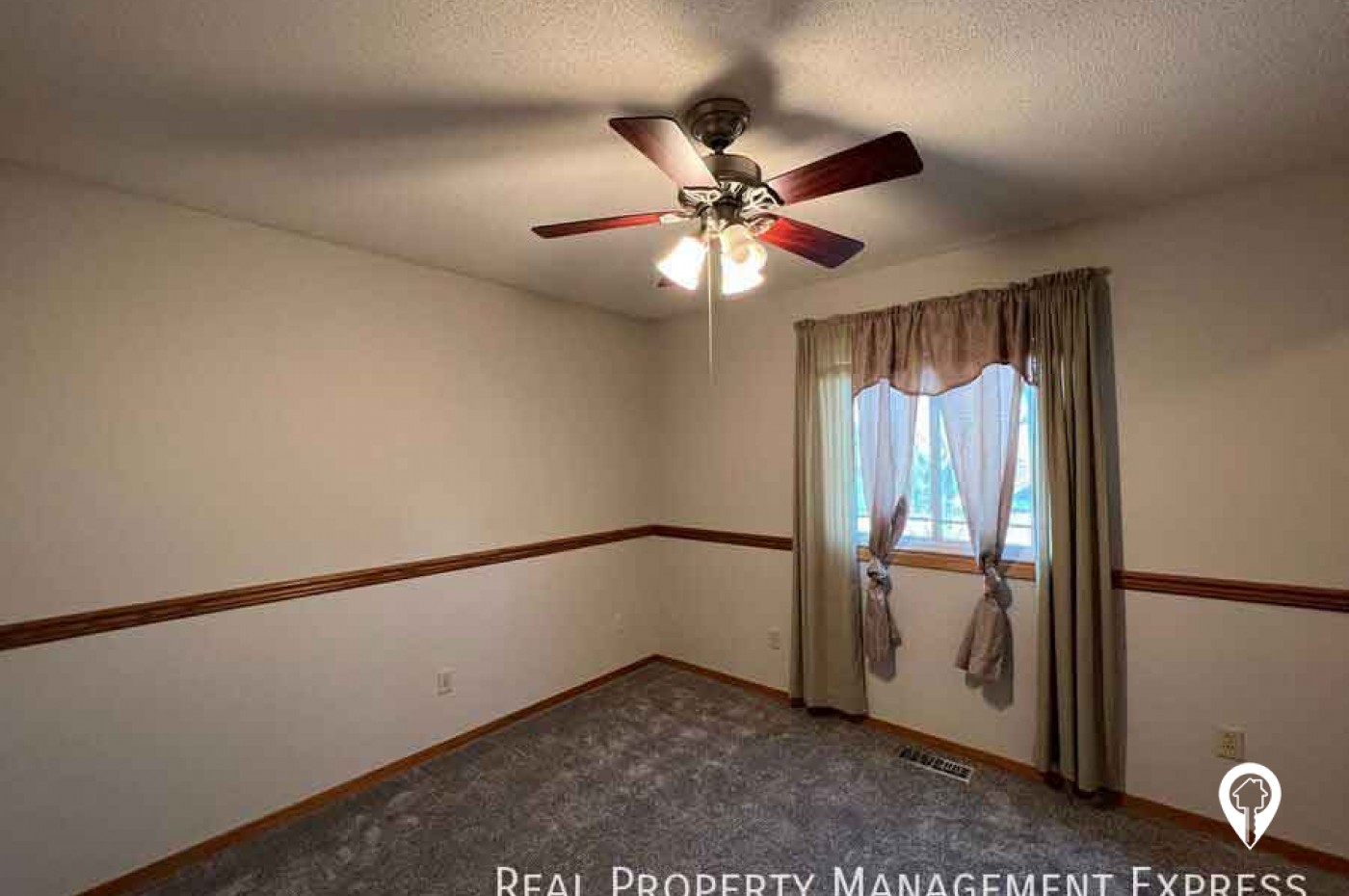 6104 W 53rd St House