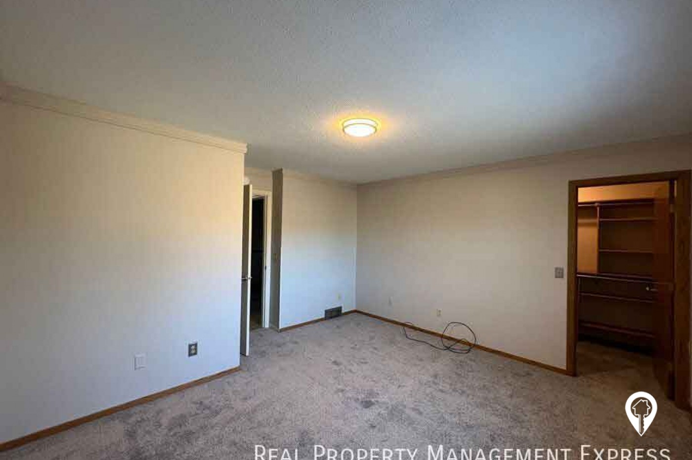 6104 W 53rd St House