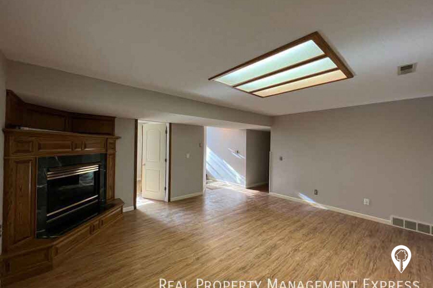 6104 W 53rd St House