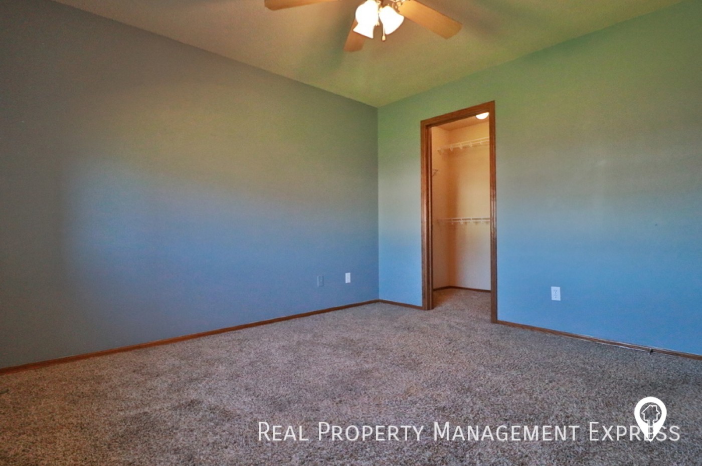 7800 W 55th St House
