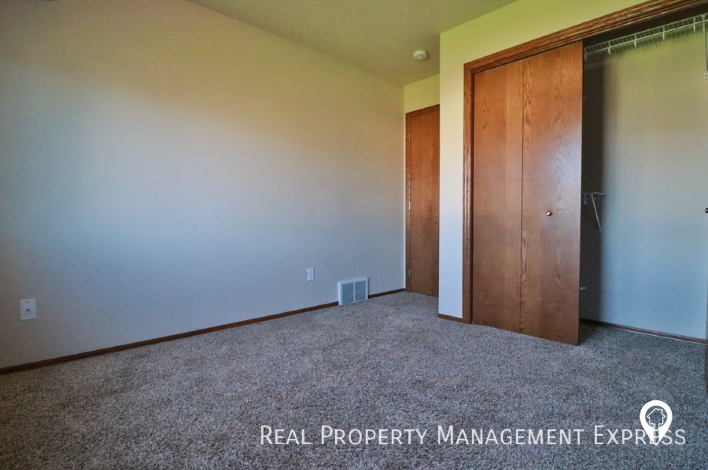 7800 W 55th St House