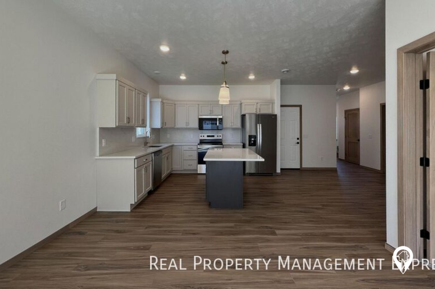 3511 S Broek Dr Townhome